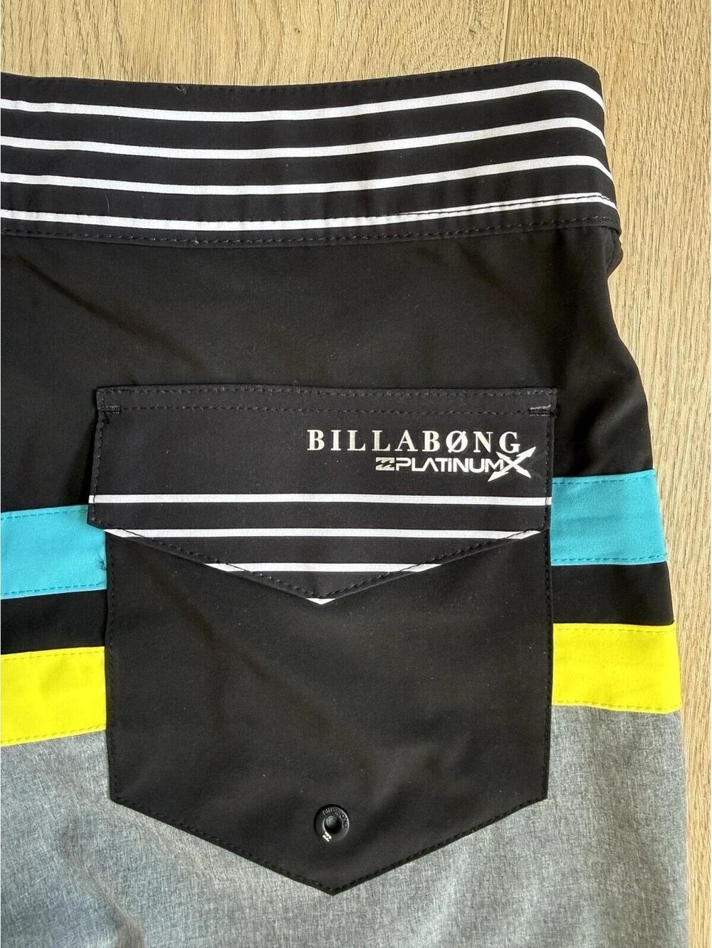 Billabong Platinum X Board Shorts Mens Size 30 Stretch Surf Swim Trunks Summer